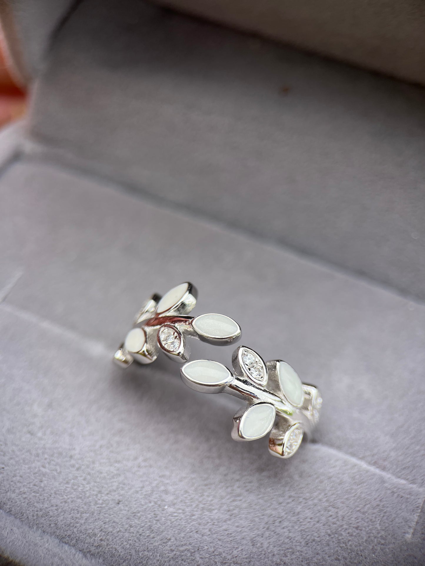 Ivy Sparkle