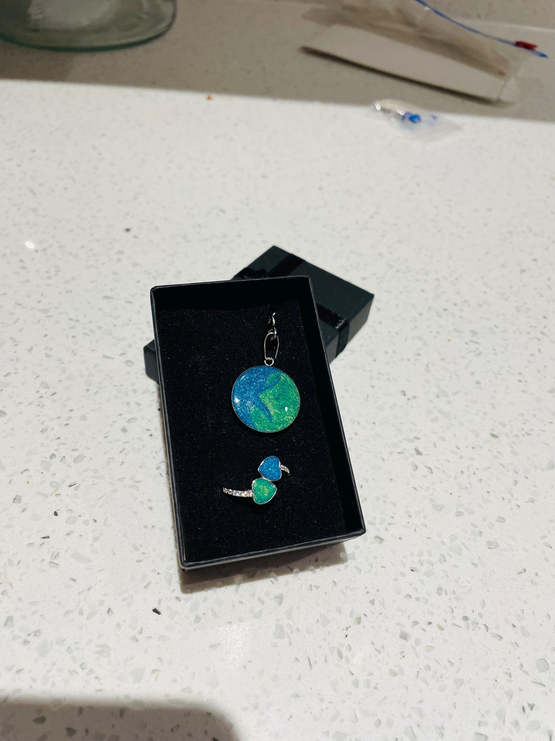 Custom Memorial Double Heart Ashes Ring – Handmade Resin Ring with Cremation Ashes – Pet or Loved One Keepsake Jewellery